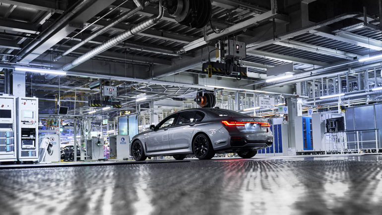 Η BMW διακόπτει την παραγωγή στο Μόναχο λόγω της i4